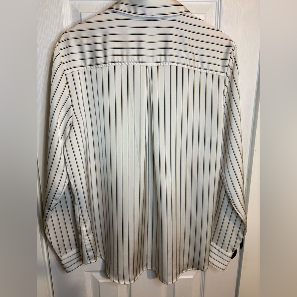 Old Navy Cream Button-Up Shirt with Black Vertical Stripes - Picture 2 of 4